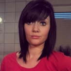 Profil von Issra